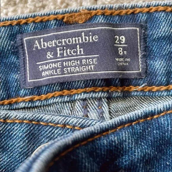 •Sold on Mercari•Abercrombie Simone High Rise Ankle Jeans 29 - Picture 5 of 7